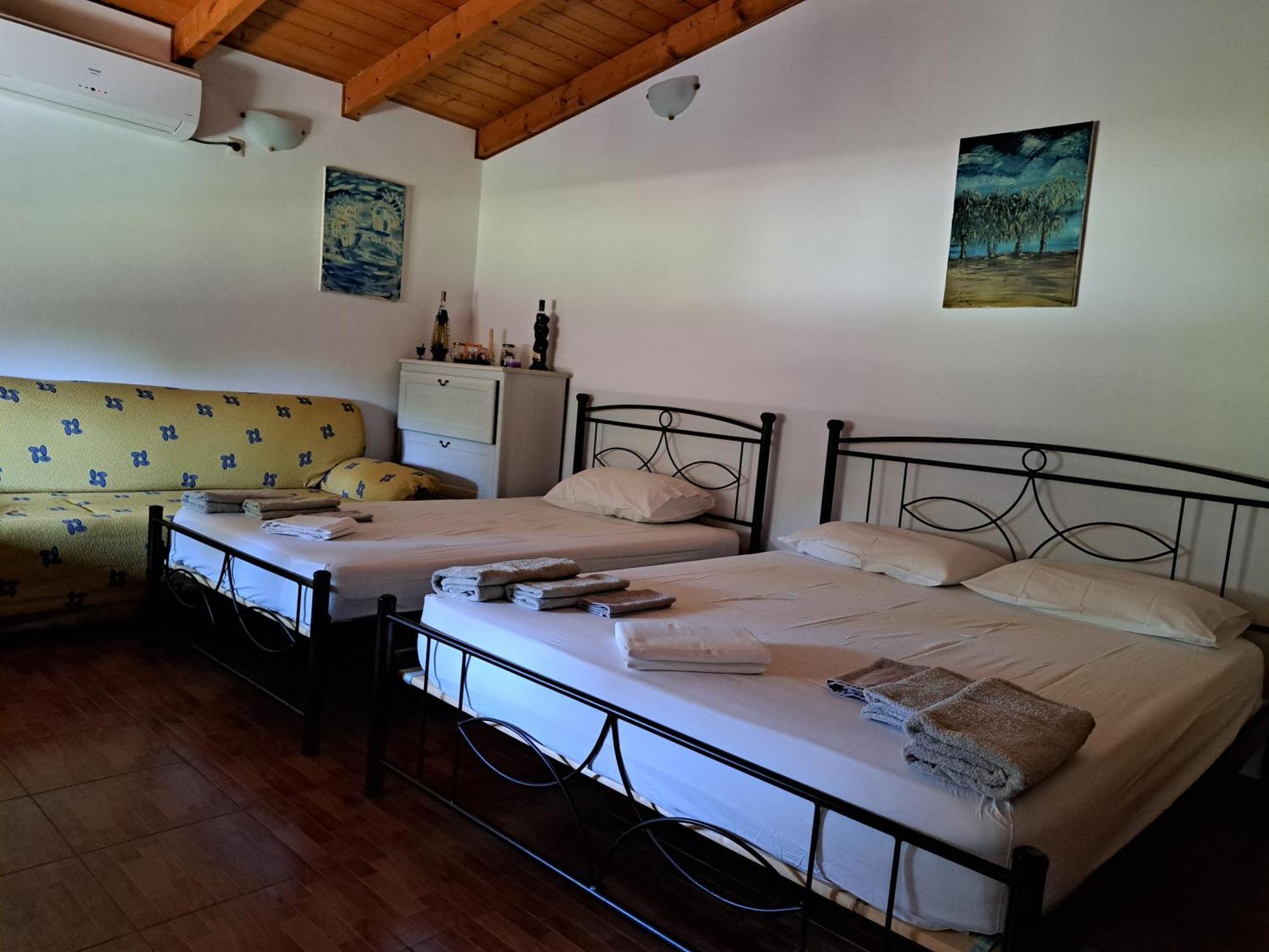 Villa Garden House-Free Transfer From Airport Artemida  Exterior foto
